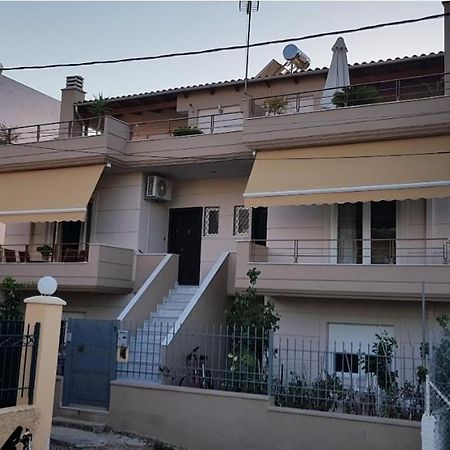 1 Bedroom Apartment Close To The Sea Artemida  Esterno foto
